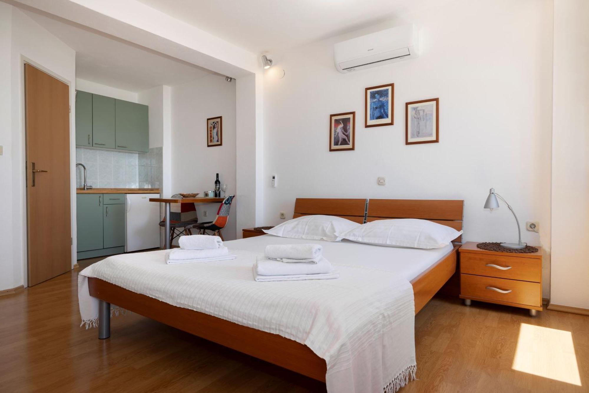 Jasminka Apartments Podgora Esterno foto